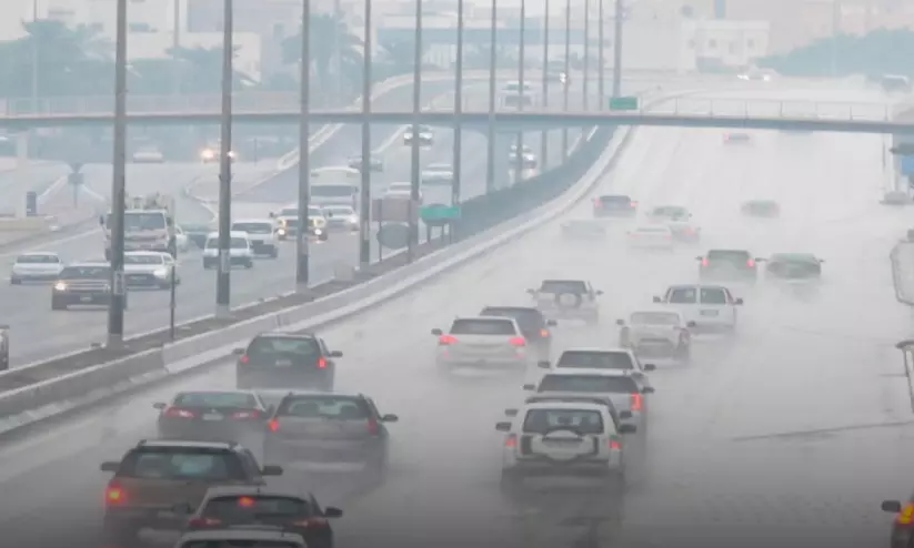 നൂറിലധികം റോഡുകൾ വൃത്തിയാക്കി നൂറിലധികം റോഡുകൾ വൃത്തിയാക്കി