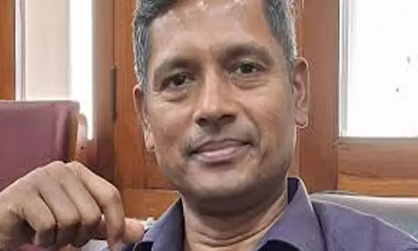 ബി.ജെ.പി സീൽ: റിപ്പോർട്ട് കേന്ദ്രകമീഷന് കൈമാറും ബി.ജെ.പി സീൽ: റിപ്പോർട്ട് കേന്ദ്രകമീഷന് കൈമാറും