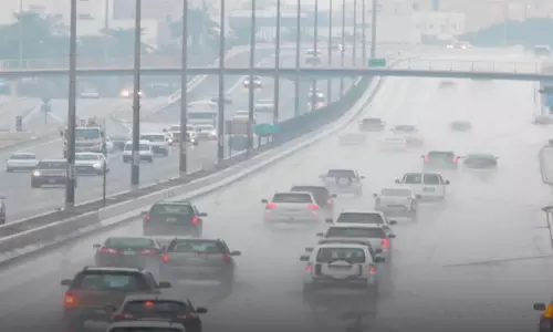 നൂറിലധികം റോഡുകൾ വൃത്തിയാക്കി