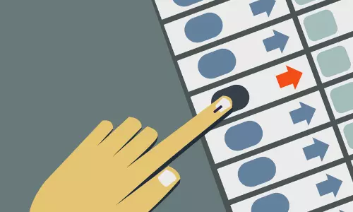 ചിത്രം തെളിഞ്ഞു; അങ്കത്തട്ടിൽ 105 സ്ഥാനാർഥികൾ , പത്രിക പിൻവലിച്ചത് 10 പേർ ചിത്രം തെളിഞ്ഞു; അങ്കത്തട്ടിൽ 105 സ്ഥാനാർഥികൾ , പത്രിക പിൻവലിച്ചത് 10 പേർ