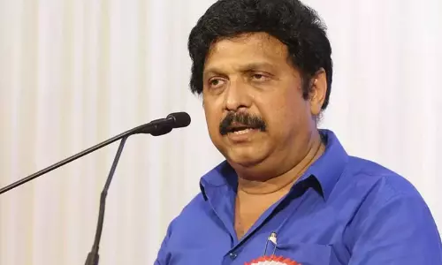 പെരുമാറ്റച്ചട്ട ലംഘനം; ഗണേഷ്കുമാറിനെതിരെ പരാതി പെരുമാറ്റച്ചട്ട ലംഘനം; ഗണേഷ്കുമാറിനെതിരെ പരാതി