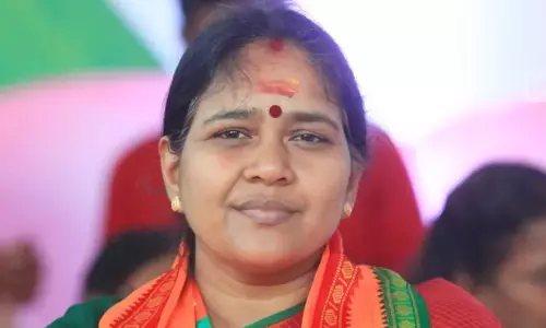 പ്രശോഭ് സി. വത്സനെതിരായ ലൈംഗിക പീഡന പരാതി: കുറ്റക്കാർക്കെതിരെ ഏതറ്റം വരെയും പോകും -ശോഭ സുരേന്ദ്രൻ പ്രശോഭ് സി. വത്സനെതിരായ ലൈംഗിക പീഡന പരാതി: കുറ്റക്കാർക്കെതിരെ ഏതറ്റം വരെയും പോകും -ശോഭ സുരേന്ദ്രൻ