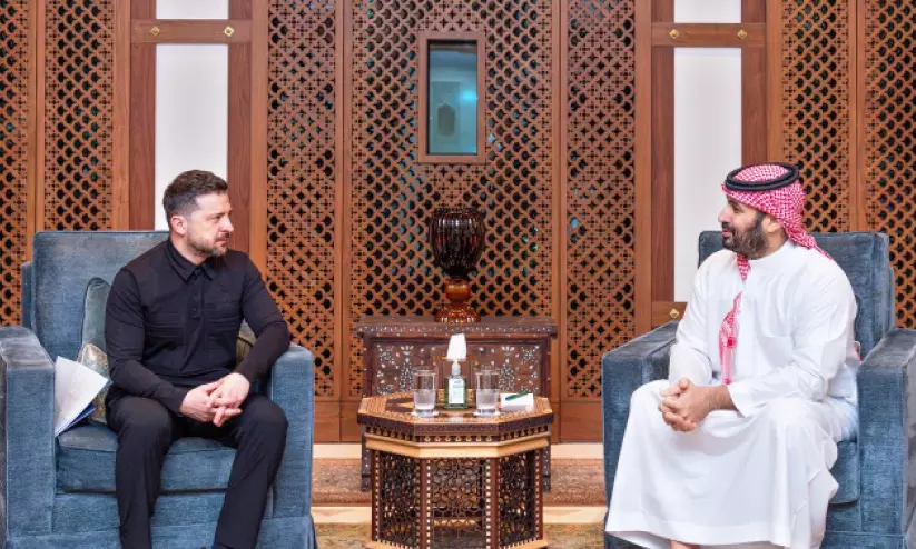 സൗദി കിരീടാവകാശിയുമായി നിർണായക കൂടിക്കാഴ്ച; പ്രാദേശിക-അന്തർദേശീയ വിഷയങ്ങൾ ചർച്ചയായി സൗദി കിരീടാവകാശിയുമായി നിർണായക കൂടിക്കാഴ്ച; പ്രാദേശിക-അന്തർദേശീയ വിഷയങ്ങൾ ചർച്ചയായി