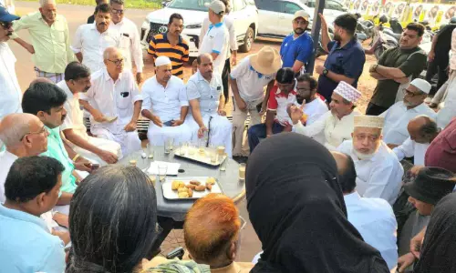 സന്ദീപ് വാര്യരുടെ ചായചർച്ച