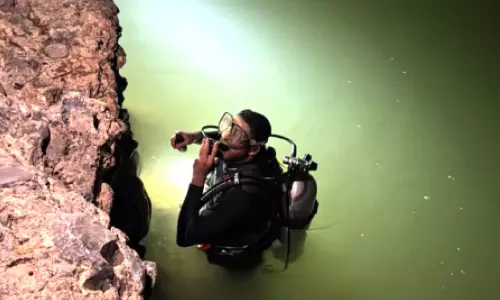 നിസ്‍വയിൽ കുട്ടി മുങ്ങിമരിച്ചു