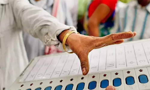 അപരൻ ചോർത്തുമോ ജയം