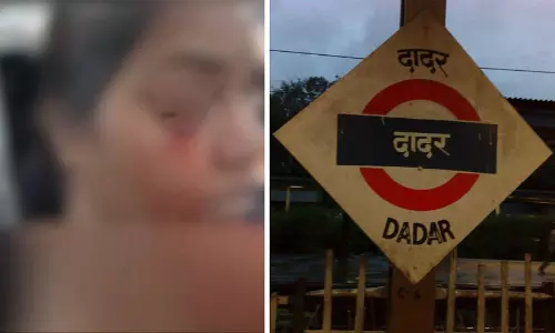 മുംബൈ ലോക്കൽ ട്രെയിൻ യാത്രക്കിടെ കല്ലേറ്; യുവതിയുടെ കണ്ണിന് ഗുരുതര പരിക്ക്