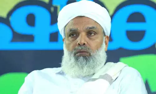 ജനറൽ സീറ്റുകളിൽ വനിതകളെ മത്സരിപ്പിക്കരുത്: മുസ്‌ലിം ലീഗിനെതിരെ ഉമർ ഫൈസി മുക്കം