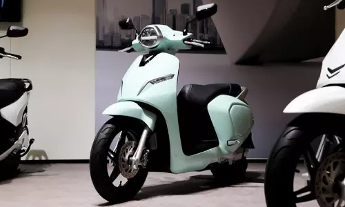 കുറഞ്ഞ വില, കൂടുതൽ റേഞ്ച്! എതിരാളികൾ സൂക്ഷിക്കണം; ഇലക്ട്രിക് സ്കൂട്ടർ വിപണിയിൽ വിയറ്റ്നാമീസ് കരുത്തരായ വിൻഫാസ്റ്റിന്റെ മൂന്ന് മോഡലുകൾ ഉടൻ