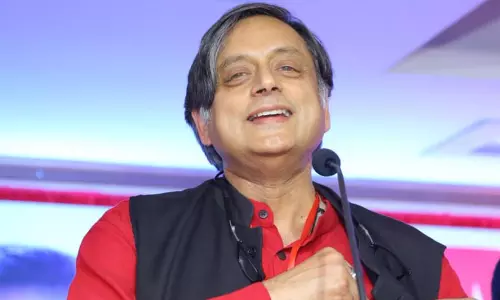 യു.ഡി.എഫിന്റെ ഡീൽ ജനങ്ങൾക്കോപ്പം -ഡോ. ശശി തരൂർ യു.ഡി.എഫിന്റെ ഡീൽ ജനങ്ങൾക്കോപ്പം -ഡോ. ശശി തരൂർ