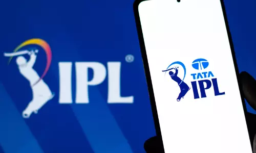 ഐ.പി.എൽ ലൈവ് സ്ട്രീമിങ്ങിന്റെ പേരിൽ തട്ടിപ്പെന്ന് പൊലീസ് ഐ.പി.എൽ ലൈവ് സ്ട്രീമിങ്ങിന്റെ പേരിൽ തട്ടിപ്പെന്ന് പൊലീസ്