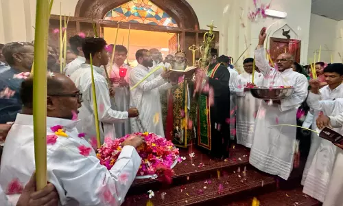 ഒമാനിലെ ക്രൈസ്തവ ദേവാലയങ്ങളിൽ ഓശാന പെരുന്നാൾ ആചരിച്ചു