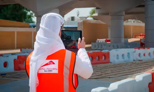 സുരക്ഷ ഉറപ്പുവരുത്തൽ: മെട്രോ, ട്രാം പരിസരങ്ങളിൽ പരിശോധന