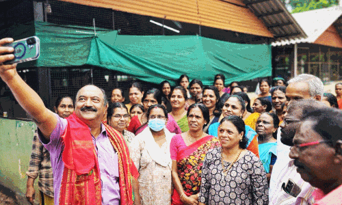 കരുതലിന്റെ പത്തു വർഷം,   ഭരണത്തുടർച്ച ജനകീയ ദൗത്യം