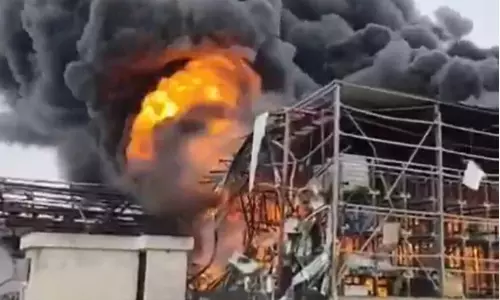 ഇസ്രായേൽ​ കെമിക്കൽ ഫാക്ടറിക്ക് നേരെ ഇറാൻ മി​സൈലാക്രമണം; രാസവസ്തുക്കൾ ചോർന്നു