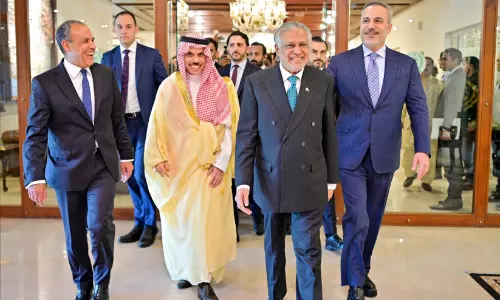 ഇറാൻ യുദ്ധം: ഫലം കാണുമോ വെടിനിർത്തൽ ചർച്ച?