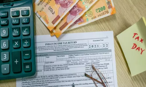 നാട്ടിലെ ആദായ നികുതി പ്രവാസികളെ ബാധിക്കുമോ?