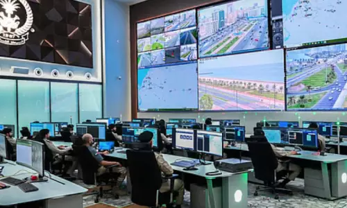 മഴയിൽ ഷാർജ പൊലീസിന്​ 40,000 കോളുകൾ