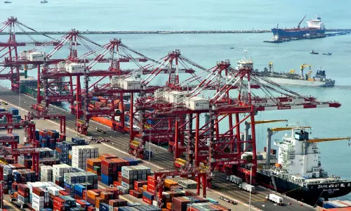 ക​ണ്ടെ​യ്‌​ന​ർ കൈ​കാ​ര്യം ചെ​യ്യു​ന്ന​തി​ൽ റെ​ക്കോ​ഡ് നേ​ട്ട​വു​മാ​യി ജി​ദ്ദ ഇ​സ്‌​ലാ​മി​ക് തു​റ​മു​ഖം