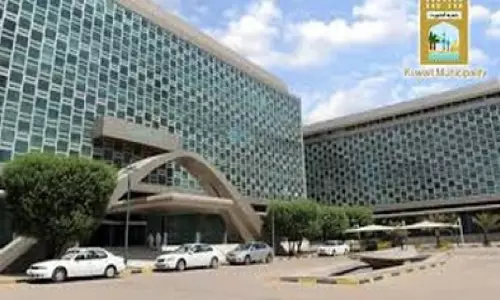 ചട്ടങ്ങൾ പാലിക്കുന്നുണ്ടെന്ന് ഉറപ്പാക്കി കുവൈത്ത് മുനിസിപ്പാലിറ്റി ചട്ടങ്ങൾ പാലിക്കുന്നുണ്ടെന്ന് ഉറപ്പാക്കി കുവൈത്ത് മുനിസിപ്പാലിറ്റി