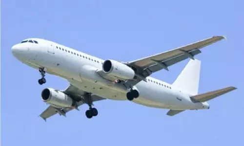 മലബാർ യാത്രക്കാരുടെ ദുരിതം തുടരുന്നു മലബാർ യാത്രക്കാരുടെ ദുരിതം തുടരുന്നു