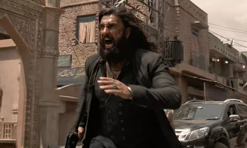 കളി മാറി! ധുരന്ധർ 2 നെറ്റ്ഫ്ലിക്സിലല്ല; സ്ട്രീമിങ് അവകാശം വിറ്റുപോയത് 150 കോടിക്ക്, എവിടെ കാണാം?