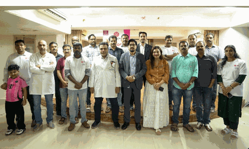 ഫ്രണ്ട്‌സ് ഓഫ് റൂവി രക്തദാന ക്യാമ്പ് സംഘടിപ്പിച്ചു