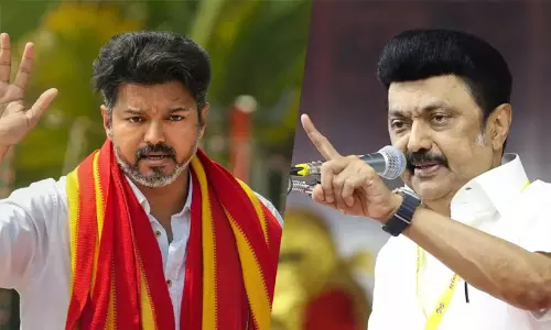 സ്റ്റാലിനും വിജയിയും പത്രിക സമർപ്പിച്ചു