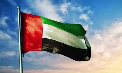 ദുബൈയിൽ കുവൈത്ത് എണ്ണ കപ്പലിൽ തീപിടിത്തം