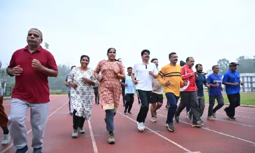 നിയമസഭ തെരഞ്ഞെടുപ്പ്; ചൂടിൽ വാടാതെ സ്ഥാനാർഥികൾ