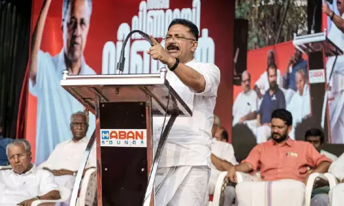 ത​വ​നൂ​രി​ൽ സ​മ​ഗ്ര വി​ക​സ​ന പ​ദ്ധ​തി​ക​ൾ ഉ​റ​പ്പുന​ൽ​കി കെ.​ടി. ജ​ലീ​ൽ