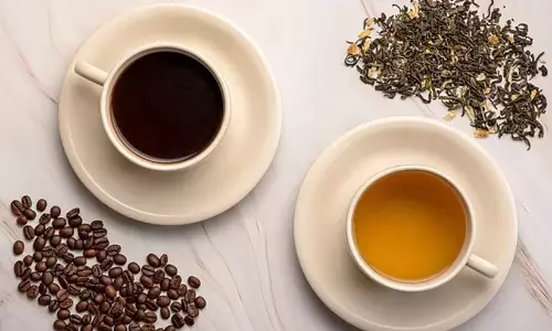 ചോദിക്കാൻ ആരുമില്ല; ചായക്കും കാപ്പിക്കും വില കൂട്ടി! ചോദിക്കാൻ ആരുമില്ല; ചായക്കും കാപ്പിക്കും വില കൂട്ടി!