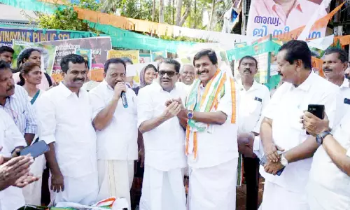 നിയമസഭ തെരഞ്ഞെടുപ്പിൽ യു.ഡി.എഫ് 100-ൽ പരം സീറ്റുകൾ നേടി അധികാരത്തിലെത്തും -വി. എം. സുധീരൻ നിയമസഭ തെരഞ്ഞെടുപ്പിൽ യു.ഡി.എഫ് 100-ൽ പരം സീറ്റുകൾ നേടി അധികാരത്തിലെത്തും -വി. എം. സുധീരൻ