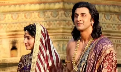 ലോസ് ഏഞ്ചൽസിൽ ‘രാമായണ’യുടെ ട്രെയിലർ ലോഞ്ച്; ‘ശ്രീരാമൻ മനസാക്ഷി സൂക്ഷിപ്പുകാരനെന്ന്’ രൺബീർ