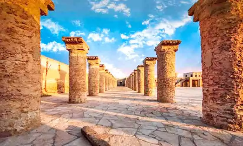 4,000 വാസ്തുവിദ്യ പൈതൃക കേന്ദ്രങ്ങളുടെ കോഡിങ് പൂർത്തിയാക്കി സൗദി ഹെറിറ്റേജ് കമീഷൻ 4,000 വാസ്തുവിദ്യ പൈതൃക കേന്ദ്രങ്ങളുടെ കോഡിങ് പൂർത്തിയാക്കി സൗദി ഹെറിറ്റേജ് കമീഷൻ