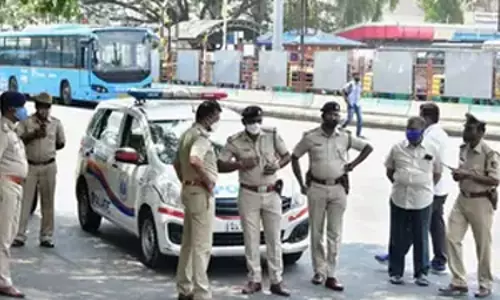 ഭർത്താവിനെ മരിച്ച നിലയിൽ കണ്ടെത്തി; ടെക്കി 17ാം നിലയിൽ നിന്ന് ചാടി മരിച്ചു