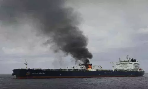 ക്രൂഡ് ഓയിൽ ടാങ്കർ ‘സുരക്ഷിതം’; അപകടനില ഒഴിവായി