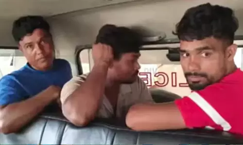 പെരുമ്പാവൂരിൽ ആൾക്കൂട്ടക്കൊല; ഇതര സംസ്ഥാന തൊഴിലാളിയെ തല്ലിക്കൊന്നു; ആറുപേർ കസ്റ്റഡിയിൽ പെരുമ്പാവൂരിൽ ആൾക്കൂട്ടക്കൊല; ഇതര സംസ്ഥാന തൊഴിലാളിയെ തല്ലിക്കൊന്നു; ആറുപേർ കസ്റ്റഡിയിൽ