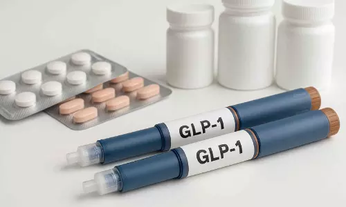 അമിതവണ്ണത്തിനുള്ള മരുന്നുകളിൽ നിയന്ത്രണം കടുപ്പിച്ച് കേന്ദ്ര സർക്കാർ; കുറിപ്പടിയില്ലാതെ വിൽക്കുന്നവർക്കെതിരെ കർശന നടപടി അമിതവണ്ണത്തിനുള്ള മരുന്നുകളിൽ നിയന്ത്രണം കടുപ്പിച്ച് കേന്ദ്ര സർക്കാർ; കുറിപ്പടിയില്ലാതെ വിൽക്കുന്നവർക്കെതിരെ കർശന നടപടി