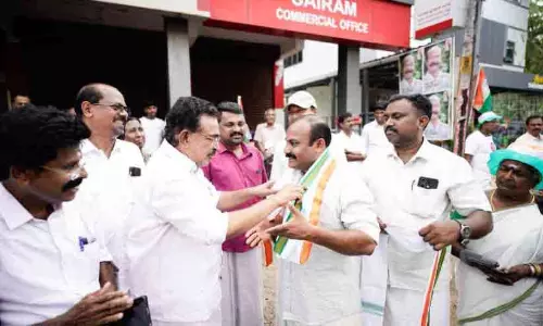 വീറും വാശിയുമേറ്റി നാട്ടികപ്പോരാട്ടം