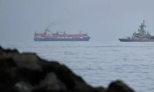 ‘ആശങ്കപ്പെടേണ്ട, ഞങ്ങളുടെ സുഹൃത്തുക്കൾ സുരക്ഷിതർ’; ഹുർമുസ് ഉപരോധത്തിൽ ഇന്ത്യക്കാർക്ക് ആശ്വാസവുമായി വീണ്ടും ഇറാൻ