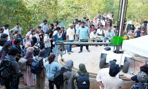 ചരിത്രം കുറിച്ചു ഭൂ’26; ഇന്ത്യയിലെ ആദ്യ മണ്ണുകൊണ്ടുള്ള 3ഡി പ്രിന്റിങ് ശിൽപ്പശാല ചരിത്രം കുറിച്ചു ഭൂ’26; ഇന്ത്യയിലെ ആദ്യ മണ്ണുകൊണ്ടുള്ള 3ഡി പ്രിന്റിങ് ശിൽപ്പശാല