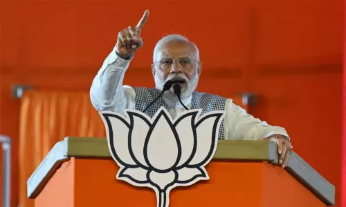 ഡീൽ മുതൽ പിഷാരടിയെ തടഞ്ഞസംഭവം വരെ; പ്രചാരണത്തിൽ ‘അടിതെറ്റി’ ​ബി.ജെ.പി