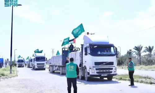 24,000 കു​ടും​ബ​ങ്ങ​ൾ​ക്ക് ആ​ശ്വാ​സം; ഗ​സ്സ​യി​ൽ ഭ​ക്ഷ​ണ​പ്പൊ​തി​ക​ളു​മാ​യി സൗ​ദി​യു​ടെ വാ​ഹ​ന​വ്യൂ​ഹം