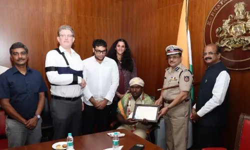 ഗു​ഡ് സ​മ​രി​റ്റ​ൻ അ​വാ​ർ​ഡ് സ​മ്മാ​നി​ച്ചു