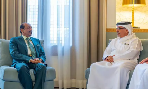 ലുലുവിന്‍റെ പങ്കിന് ഹമദ് രാജാവിന്‍റെ പ്രശംസ; എം.എ. യൂസുഫലിയെ സ്വീകരിച്ച് ഹമദ് രാജാവ്