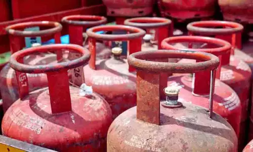 അന്തർസംസ്ഥാന എൽ.പി.ജി കടത്തു സംഘം പിടിയിൽ: 1.26 കോടിയുടെ വസ്തുക്കൾ പിടിച്ചെടുത്തു