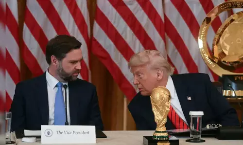 എന്താണ് ഈ ഫ്രോഡ് സാർ? ജെ.ഡി വാൻസിന് പുതിയ പദവി നൽകി ട്രംപ്