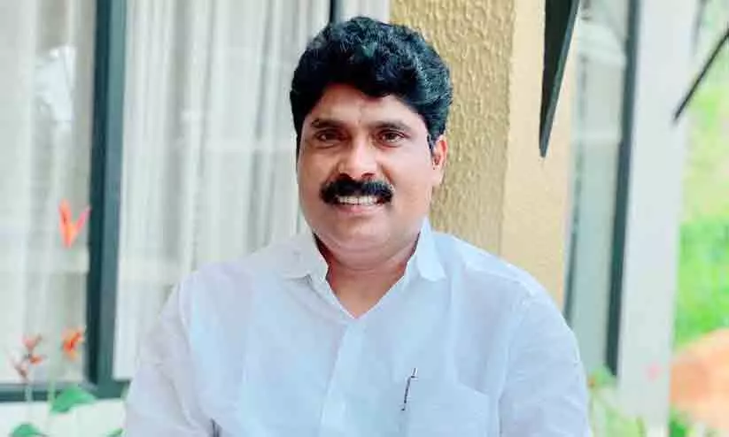 കെ. റഫീഖിന്റെ ആരോപണങ്ങള്‍ തള്ളി ടി. സിദ്ദിഖ്: സി.പി.എം  വിഷയ ദാരിദ്ര്യം