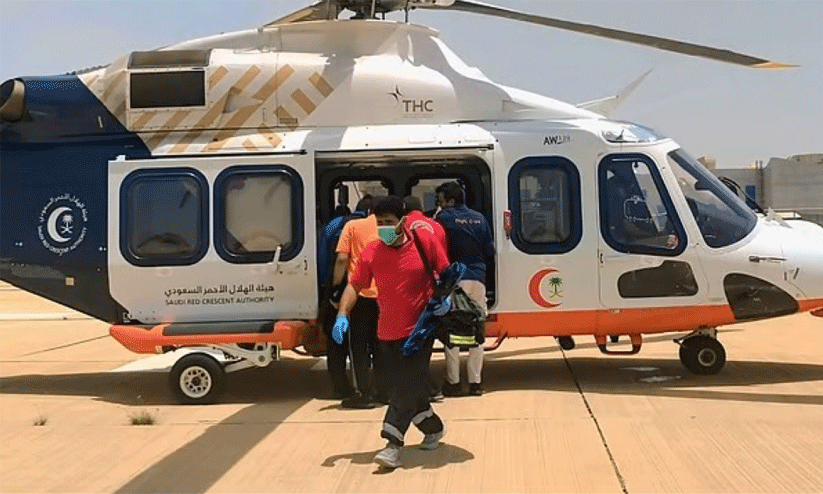റിയാദ് കിങ് ഫഹദ് മെഡിക്കൽ സിറ്റിയിലേക്ക് ആദ്യമായി എയർ ആംബുലൻസ് വഴി ഹൃദ്രോഗിയെ എത്തിച്ചു റിയാദ് കിങ് ഫഹദ് മെഡിക്കൽ സിറ്റിയിലേക്ക് ആദ്യമായി എയർ ആംബുലൻസ് വഴി ഹൃദ്രോഗിയെ എത്തിച്ചു